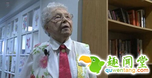 美国102岁老太太被警察带上手铐“逮捕” 只为圆老人的梦