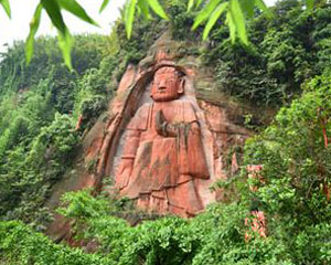 “世界第一立佛”藏深山 无颈无脚“身世