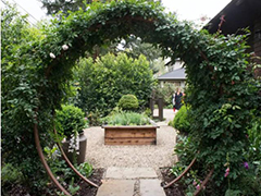 中国人发明了月亮门,被全世界抄袭