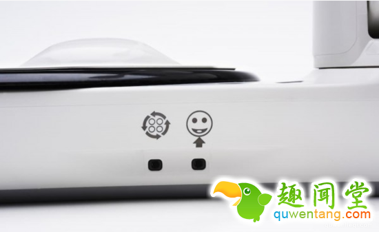 这款机械手臂自带饭碗和汤勺，让喂食变得更酷炫