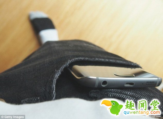 男生注意了!不要再把手機放在褲子口袋裡了，下一代會恨死你!