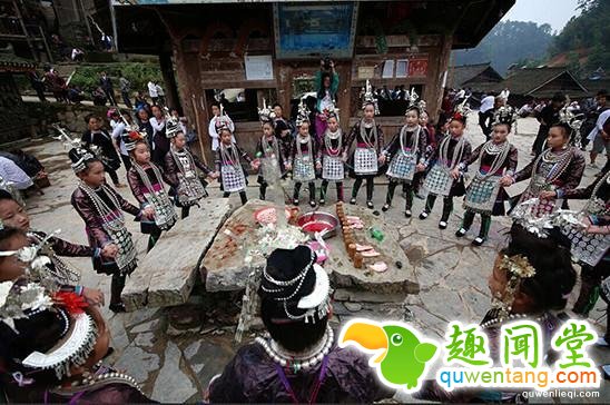 神秘村庄：男不外娶、女不外嫁，只为保守秘密