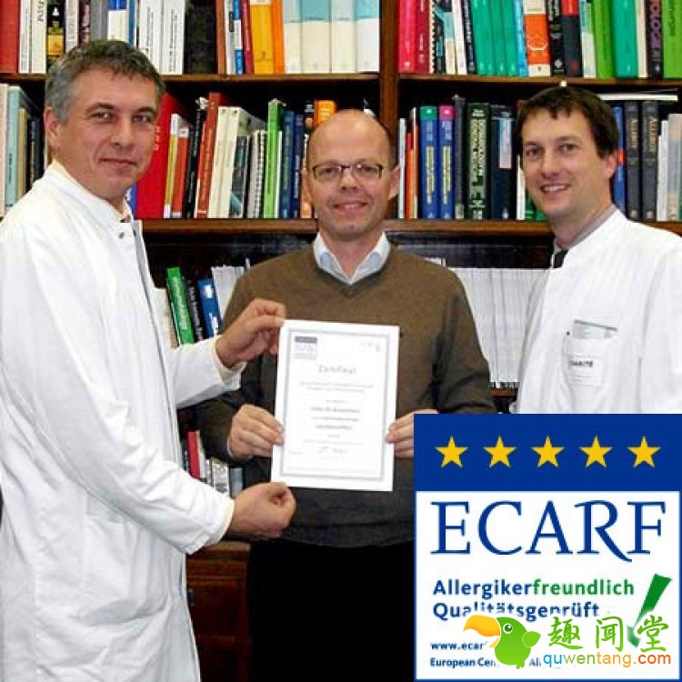 流泪流汗都是奢侈，游泳池就是地狱，这个对水过敏的女人活得很艰辛