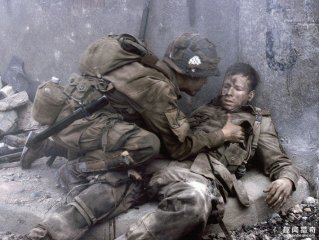 战争时期，士兵在战场上装死有没有用?