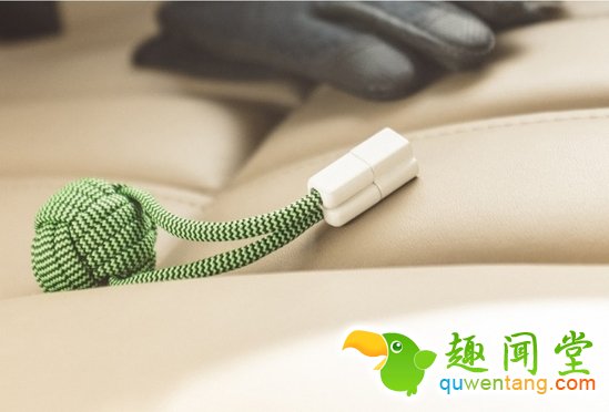 这个毛线小球，居然是个充电宝！