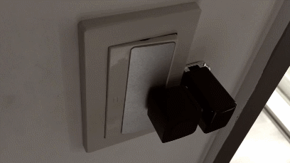 家里有此神器，睡觉前谁去关灯将不再是烦人的问题....