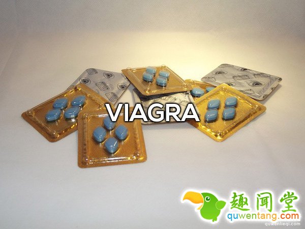 15个本来用途根本不是这样的「被人误用反而变更好生活产品」。#1 难怪可乐这么神奇!