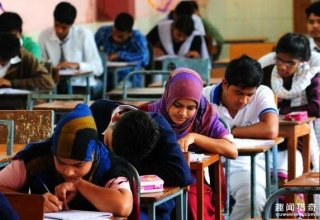 考试想作弊？看开挂民族的各种爆笑防作弊