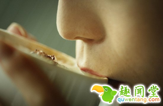 信or不信？6个奇怪的方法帮助你改善大脑功能