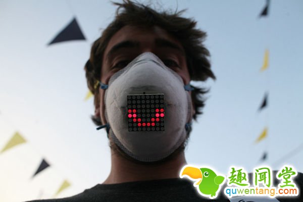 LED矩阵面罩：揭开隐藏的面部情绪 缩短人们之间的距离--阿里百秀