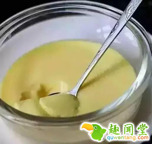 原来蒸蛋时我们少放了这样东西,难怪餐厅的蒸蛋又香又滑