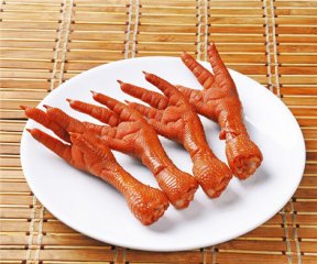 美国人吃鸡爪崩溃大叫 盘点虐惨外国人的