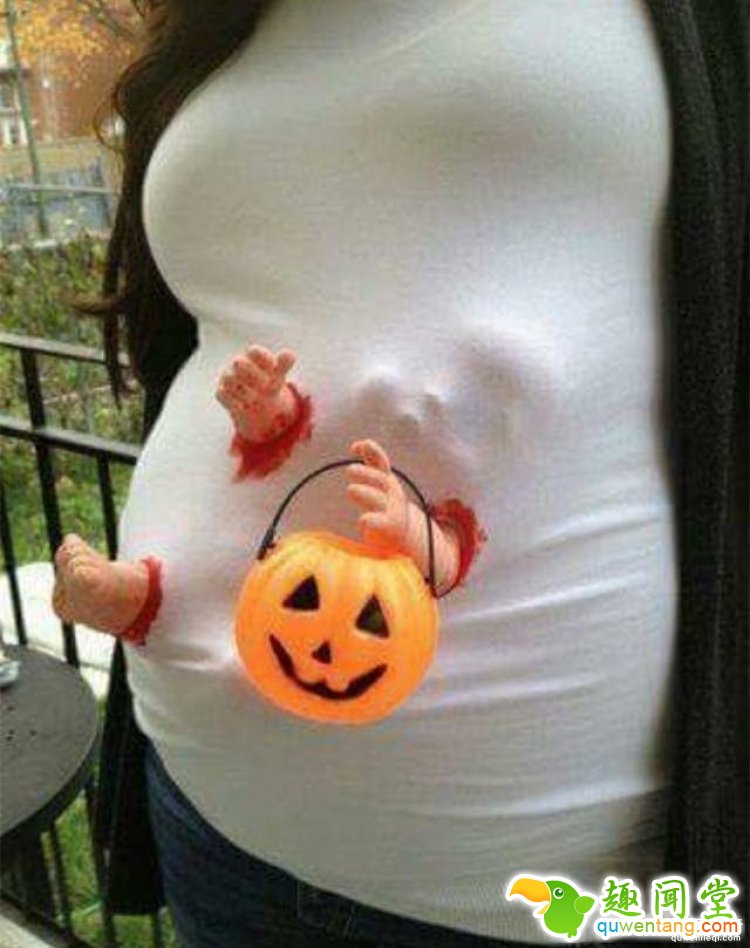 万圣节装扮最大赢家是孕妇妈妈，让你笑到哭吓到哭