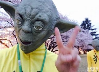 什么鬼！外星人来地球捡垃圾，自称失业已