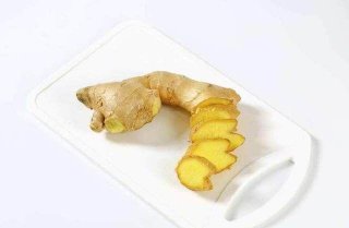 生姜是个宝，加一物煮成水，坚持喝下去，