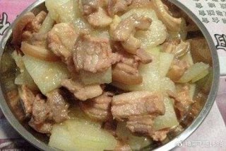 五花肉炒冬瓜的做法 加点糖会更提味